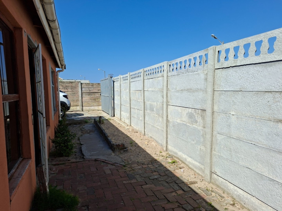4 Bedroom Property for Sale in Retreat Western Cape